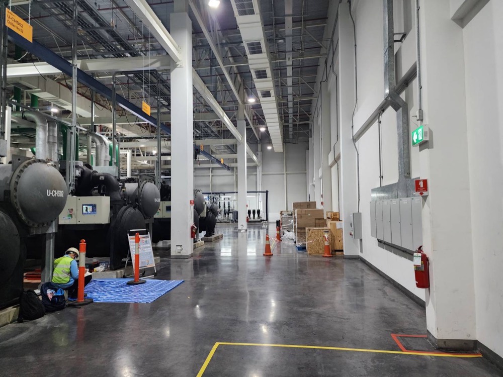 งานระบบ Chiller / AHU